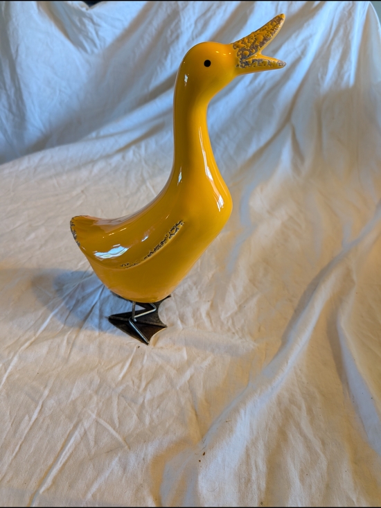 Vintage Other - 2/30$ Vintage Yellow Ceramic Duck Figurine with Metal Feet